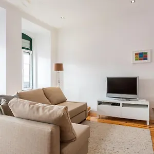 https://apartment-prncipe-real-area.hotels-lisbon-portugal.com