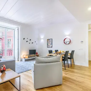 https://modern-flat-in-downtown-lisbon-by-lovelystay.hotels-lisbon-portugal.com